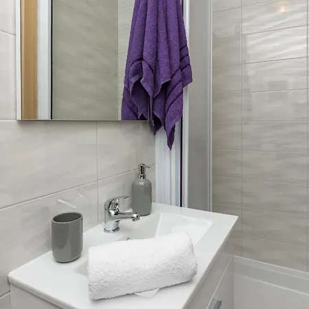 Bobeta 5 By Interhome *