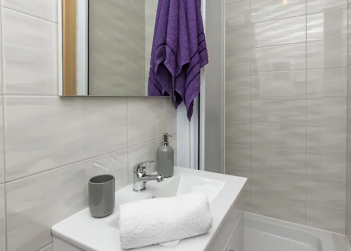 Bobeta 5 By Interhome *